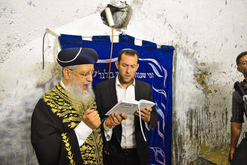 ארי קופרשטוק