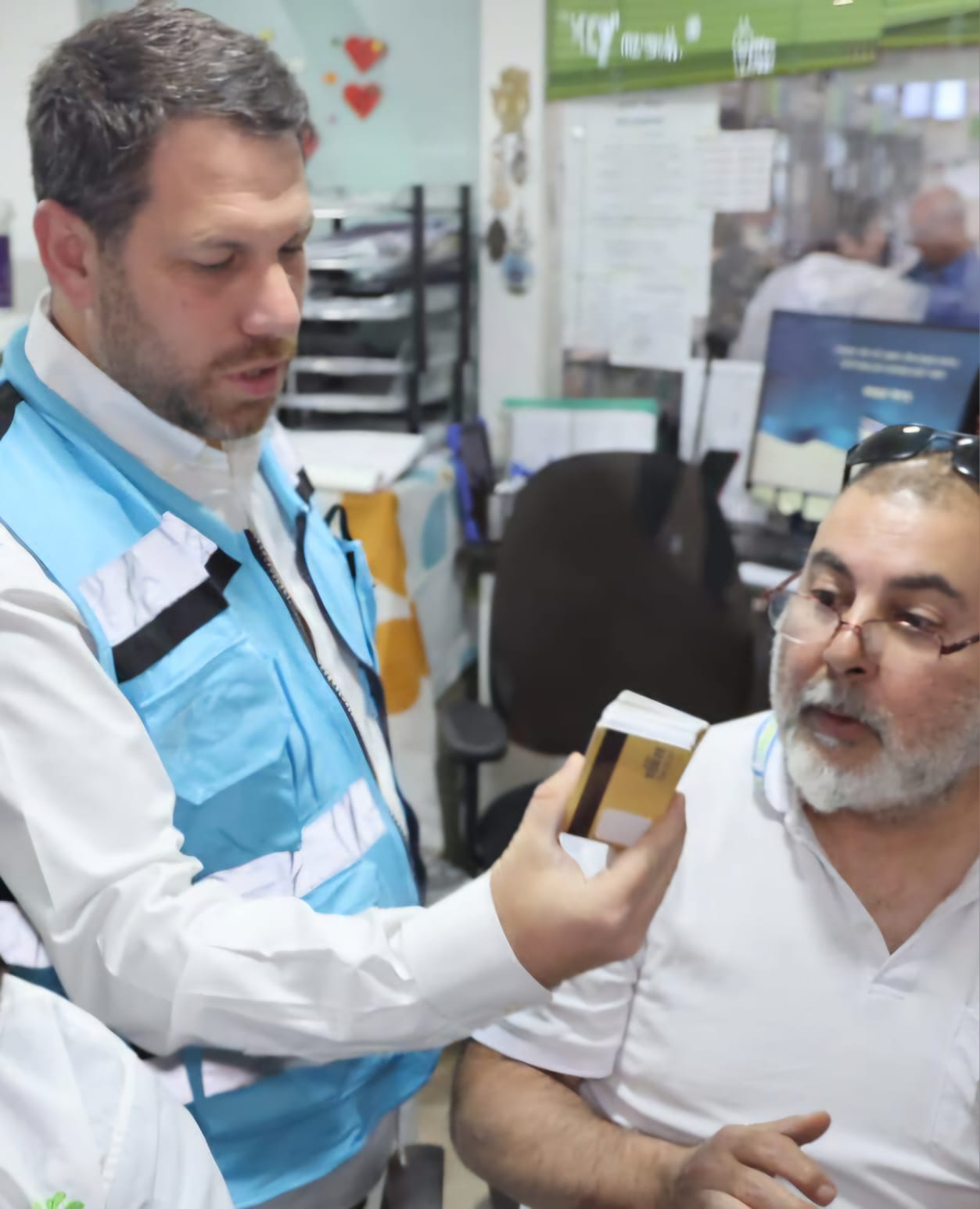 באדיבות המצלם