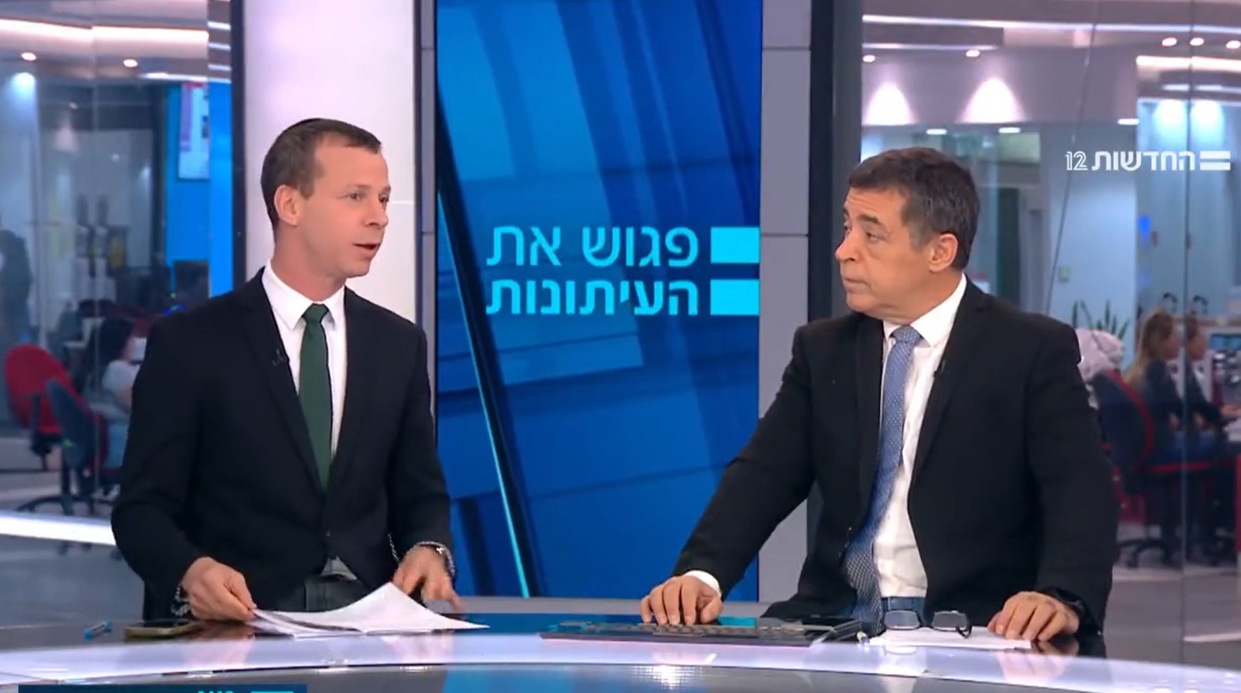 מתוך פגוש את העיתונות ב'ערוץ 12'