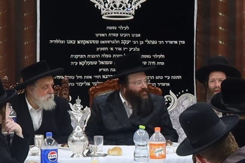 באדיבות המצלם