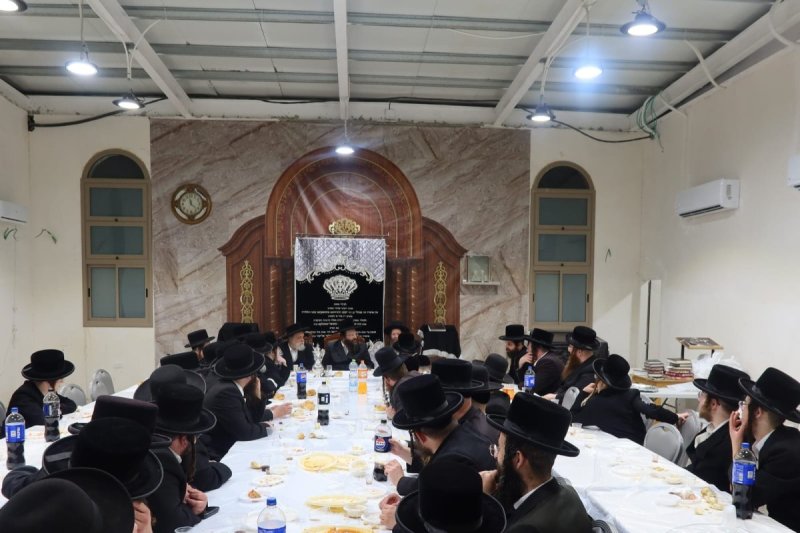 באדיבות המצלם