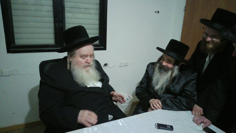 באדיבות המצלם