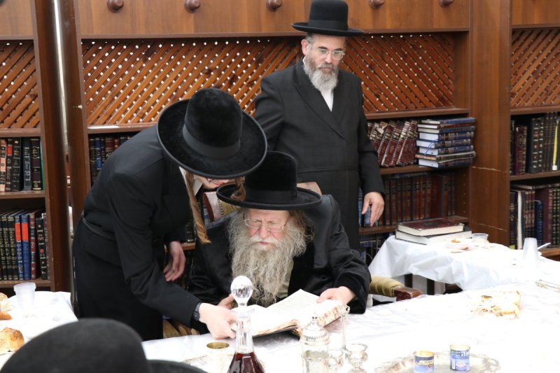 מתתיהו גולדברג וי. פריד