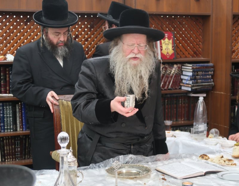 מתתיהו גולדברג וי. פריד