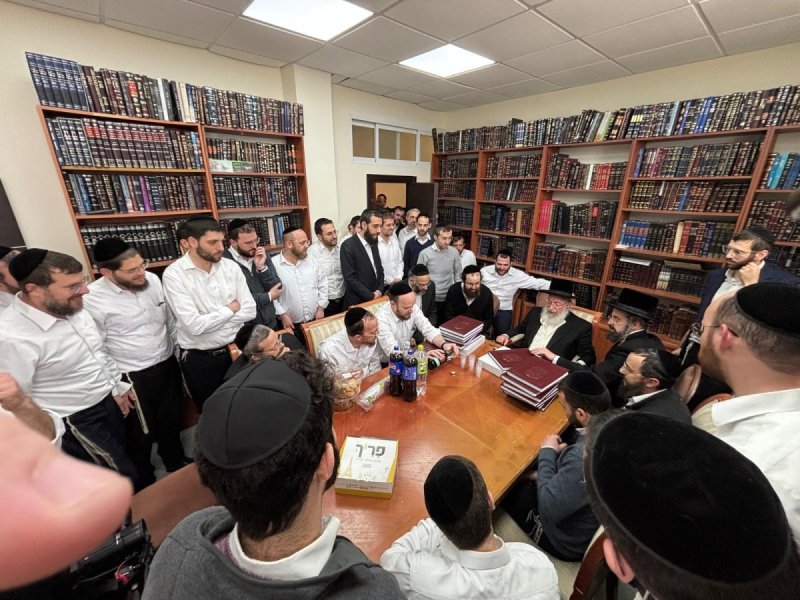 באדיבות המצלם