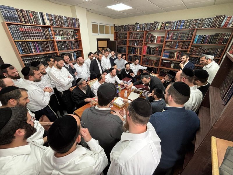 באדיבות המצלם