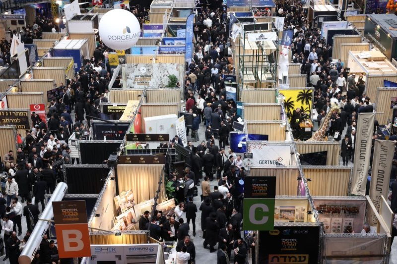 יעקב נחומי, אריאל אוחנה, אברהם כהן