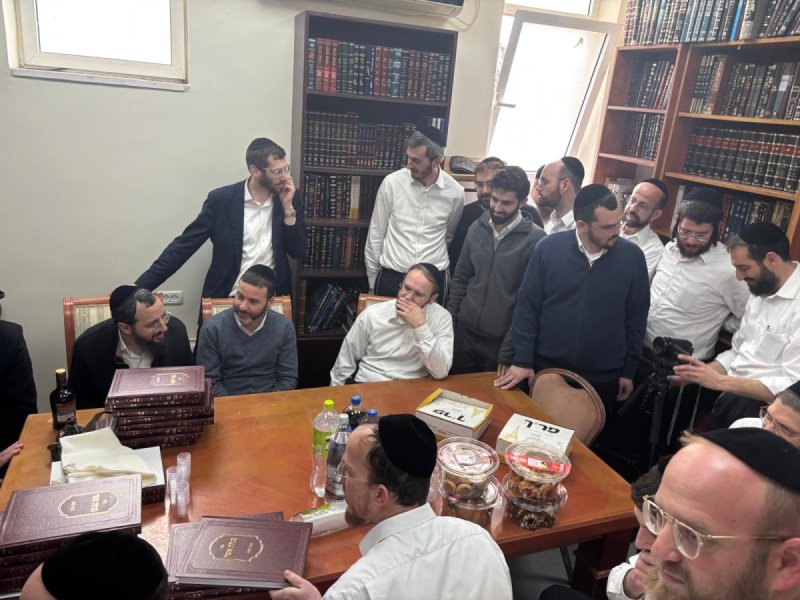 באדיבות המצלם