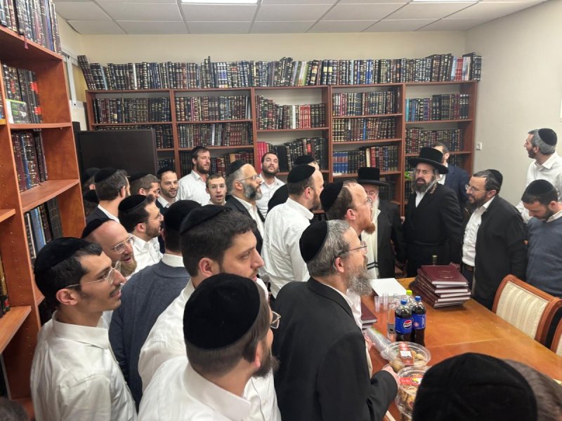 באדיבות המצלם