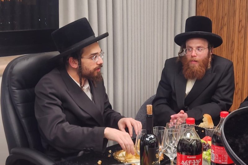 באדיבות המצלם