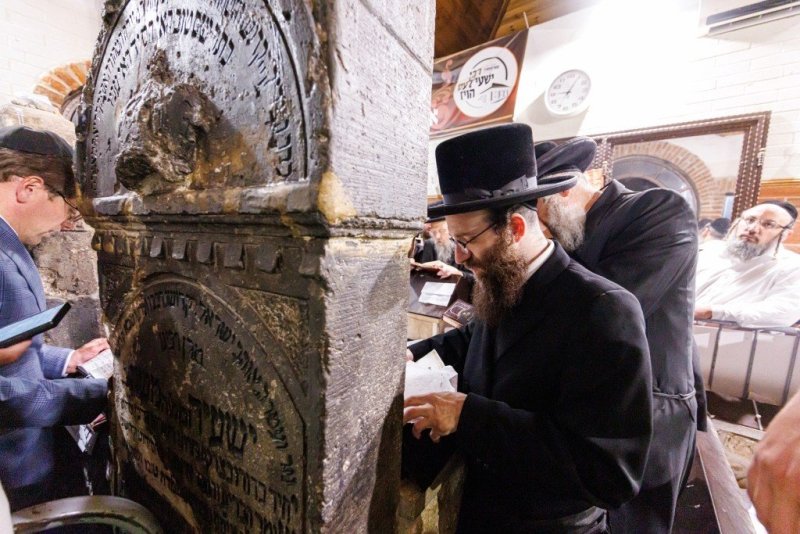 האחים לענטשעווסקי