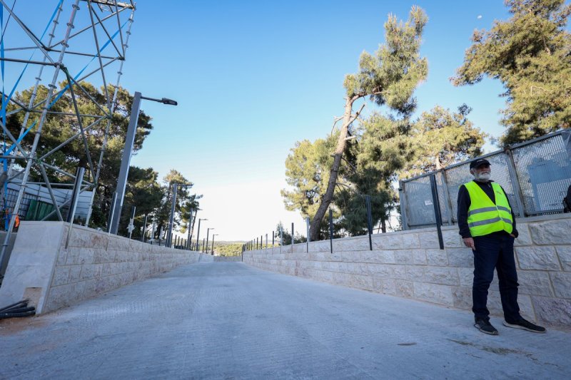 א. אייזנבאך