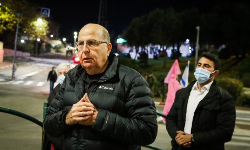יעלון: הרמטכ"ל היה צריך לסרב לקבינט, זו פקודה בלתי חוקית בעליל