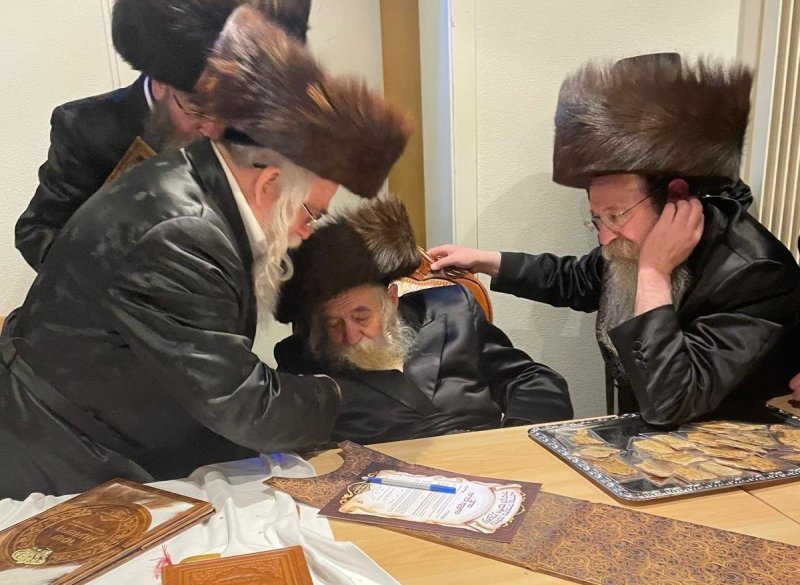 באדיבות המצלם