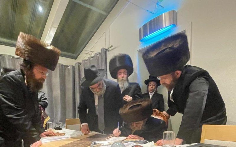 באדיבות המצלם