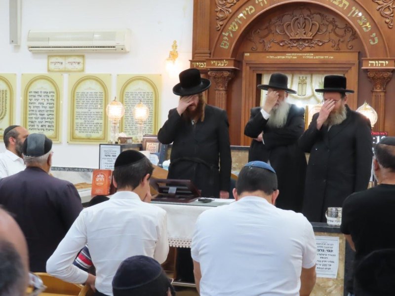 באדיבות המצלם