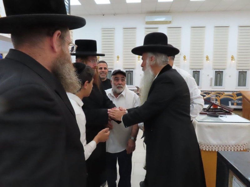 באדיבות המצלם