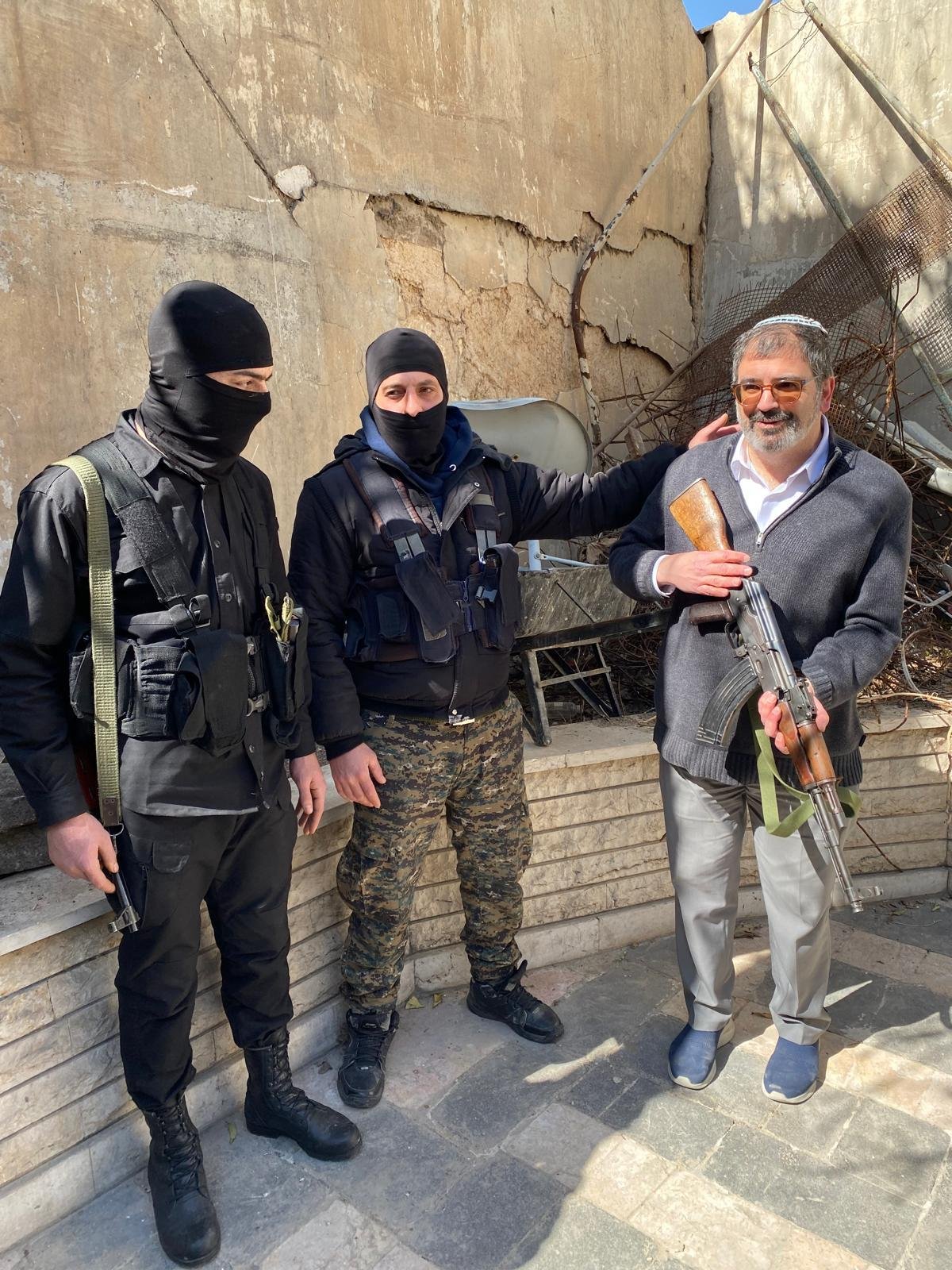 באדיבות המצלם