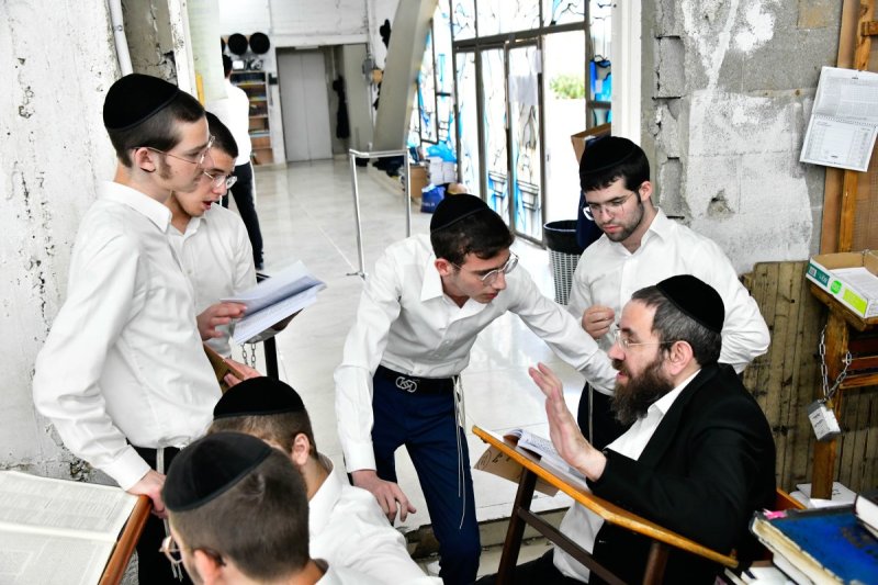 שוקי לרר