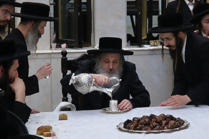 באדיבות המצלם