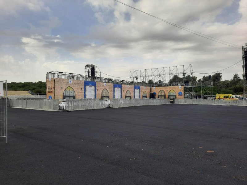 עזריאלי & טיפ הפקות