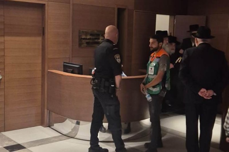 באדיבות המצלם