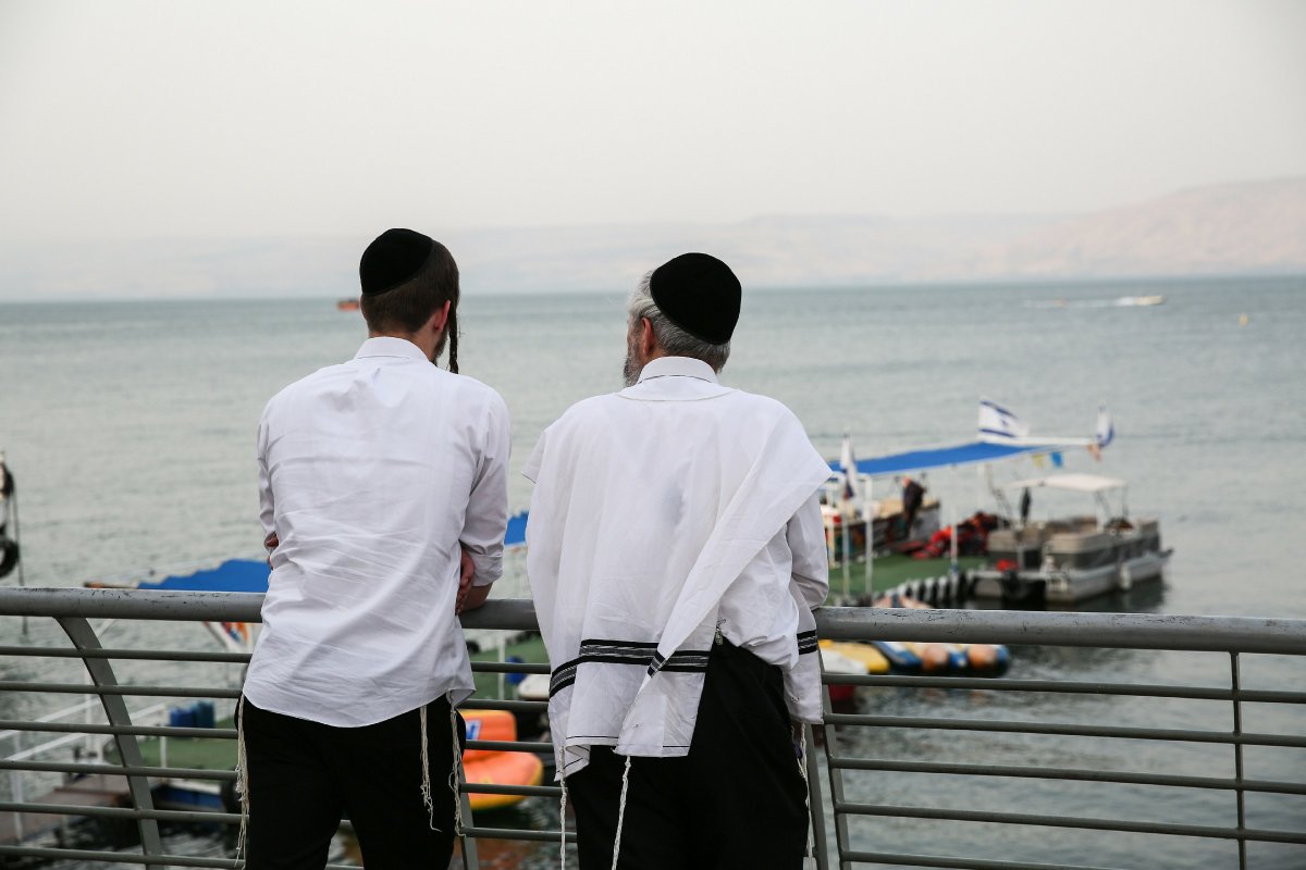 <blat>שאטרסטוק</blat>