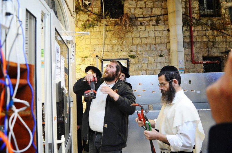 ארי קופרשטוק