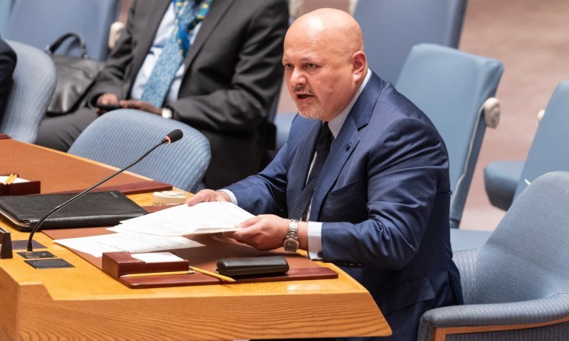 הלחץ על התובע בהאג: סנקציות אמריקאיות, חשבונות מוקפאים וחופשה כפויה