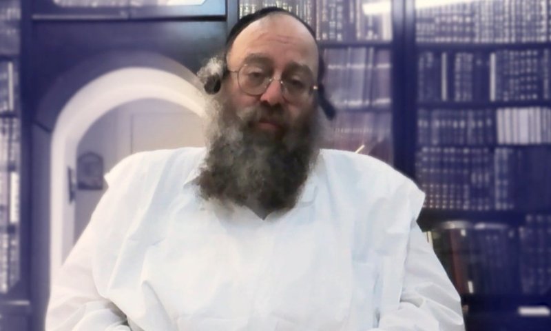 הגר"ז ברוורמן בדמעות: חתן בודד מתחתן ללא תזמורת, צלם או אולם