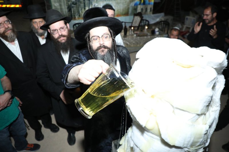 באדיבות המצלם