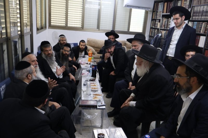 באדיבות המצלם
