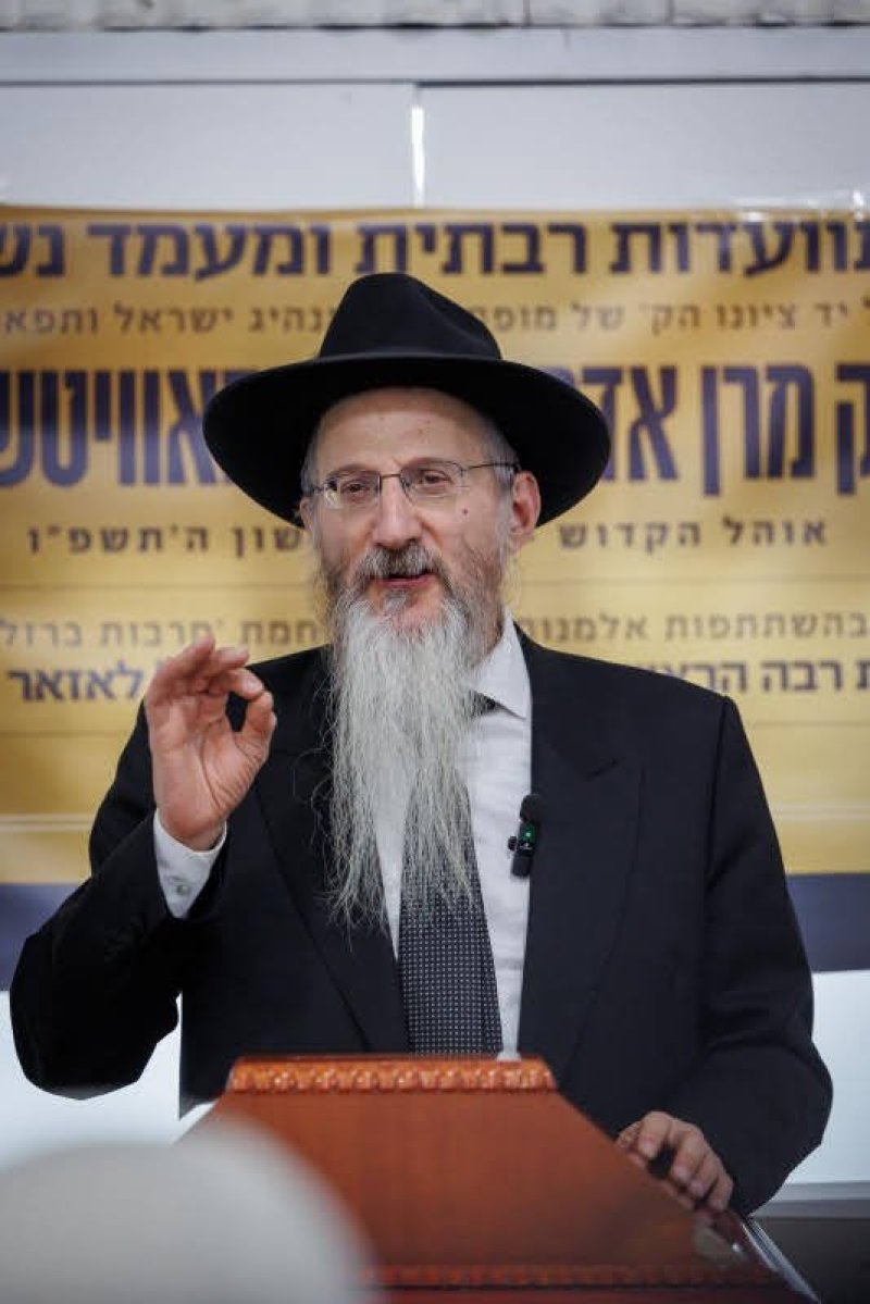 דניאל נפוסי