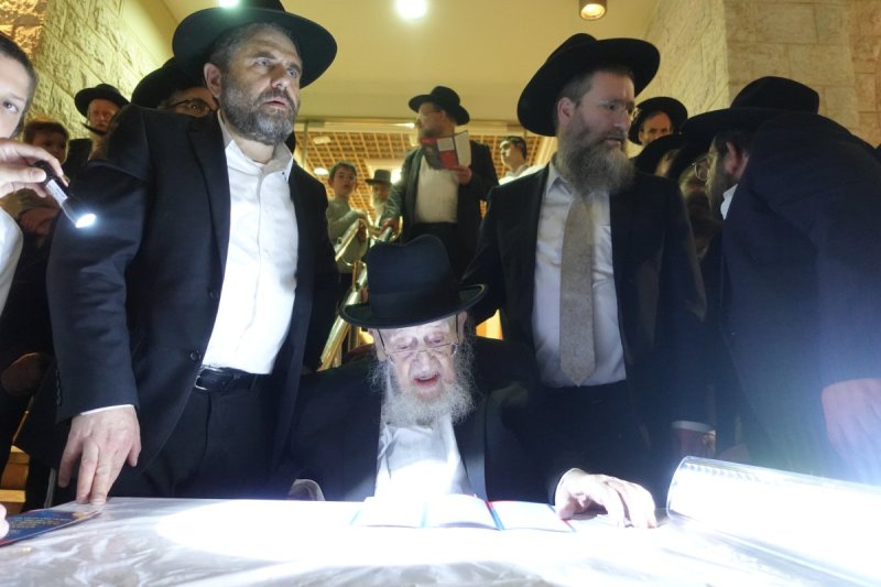 שוקי לרר