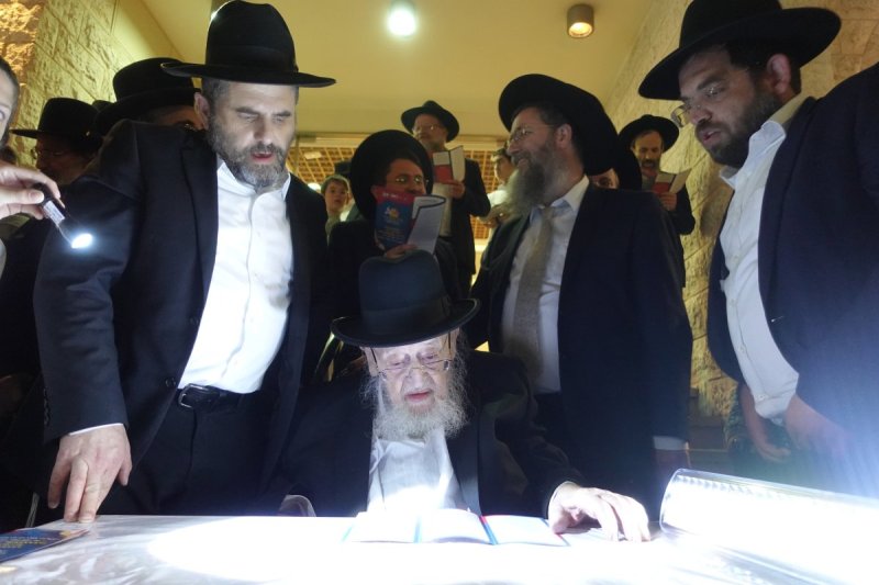 שוקי לרר