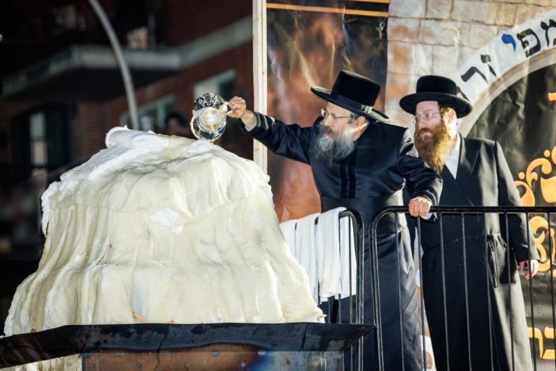 אברומי בלום