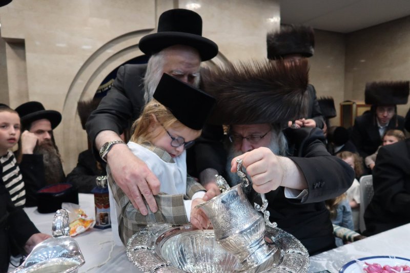 מ.ש