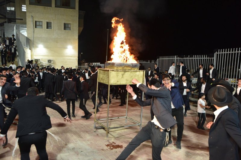 באדיבות המצלם