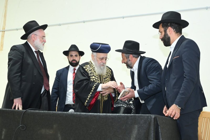 רפאל חסון