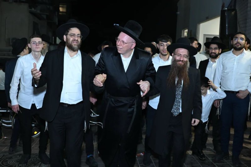 צלמי חזון איש