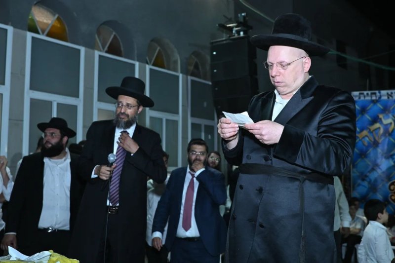 צלמי חזון איש