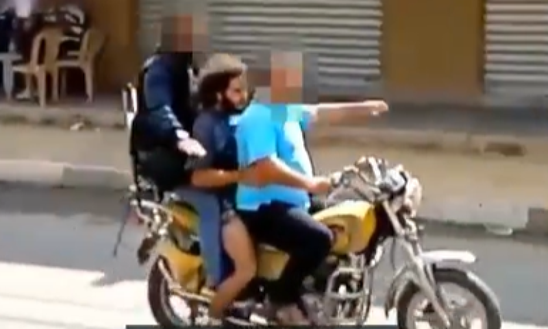 פתק בכתב ידו של מתן צנגאוקר שנמצא במנהרה והועבר לאמו: "מצבי טוב, אני חקלאי"