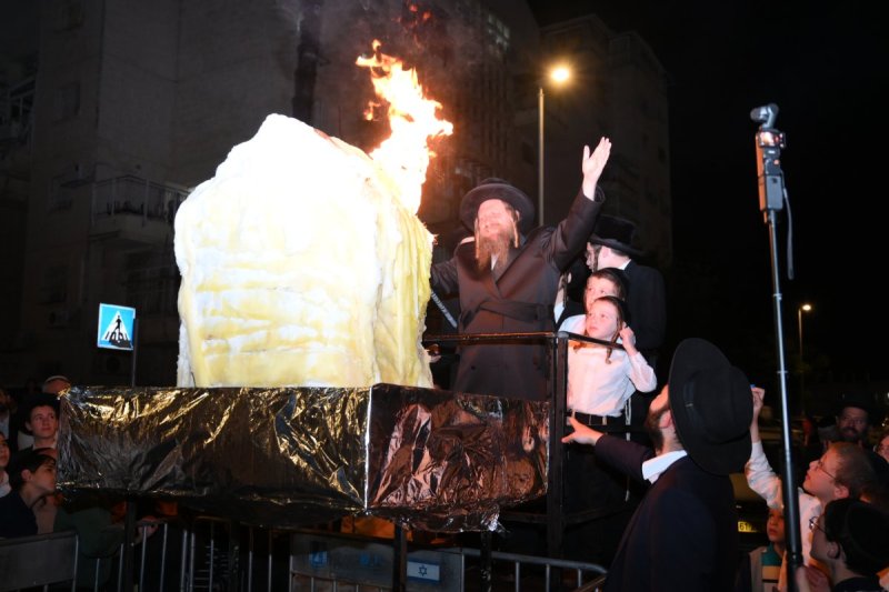 באדיבות המצלם