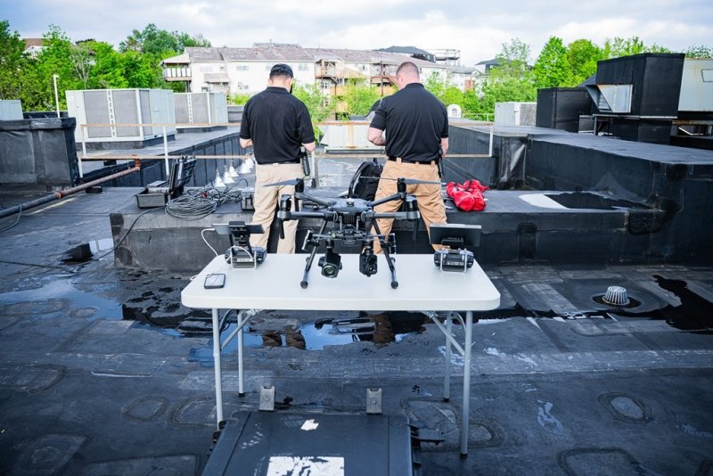 בחצרות סאטמר