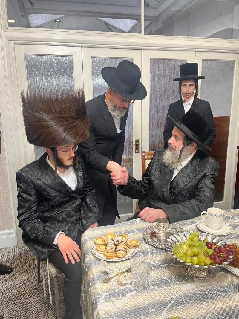 באדיבות המצלם