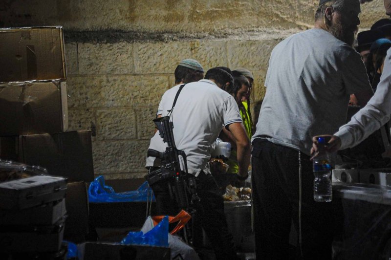 ארי קופרשטוק