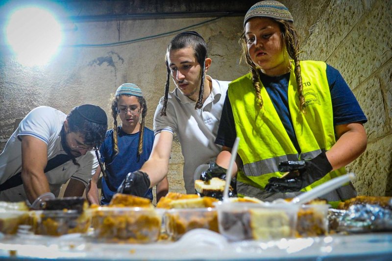 ארי קופרשטוק