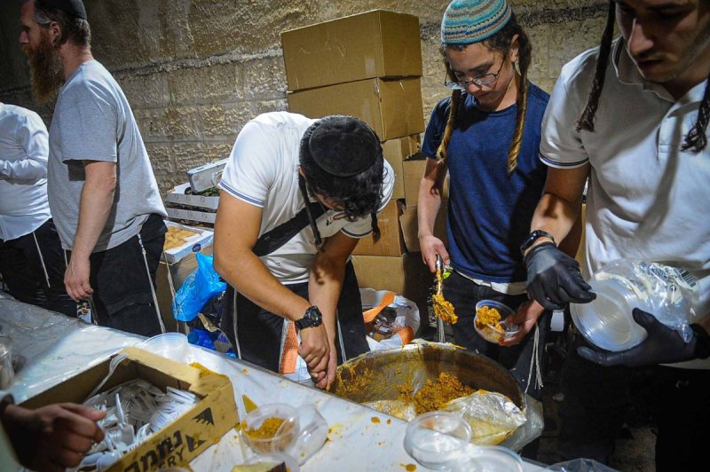 ארי קופרשטוק