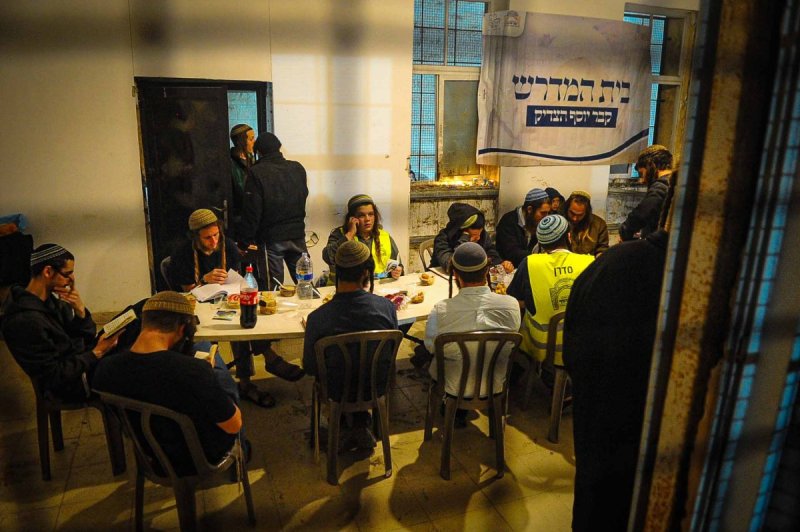 ארי קופרשטוק