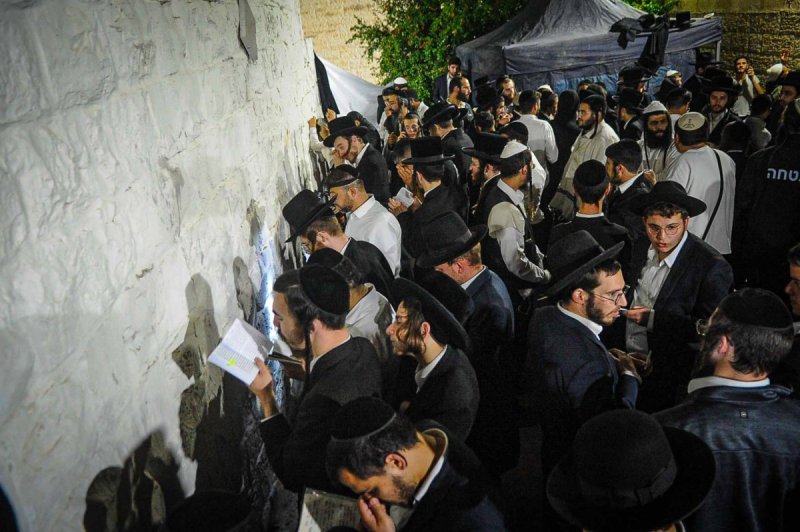 ארי קופרשטוק